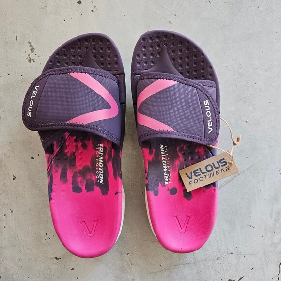 Velous Hoya Adjustable Slide, size 43/M9/W11 - Picture 1 of 3